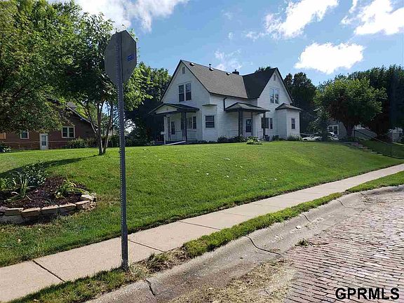 2nd image of 5406 S 38th St