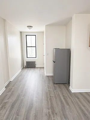 Living room, photo 1