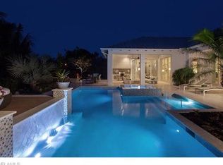 541 Neapolitan Ln, Naples, FL 34110