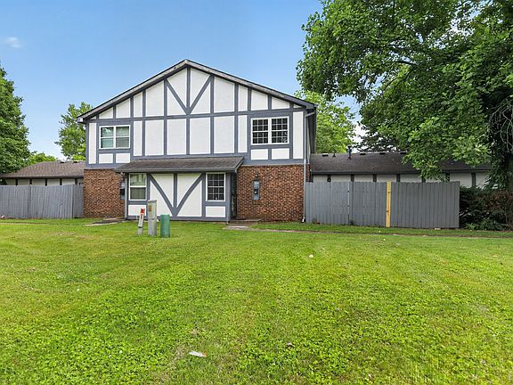 2nd image of 3648 N Mayfield Dr