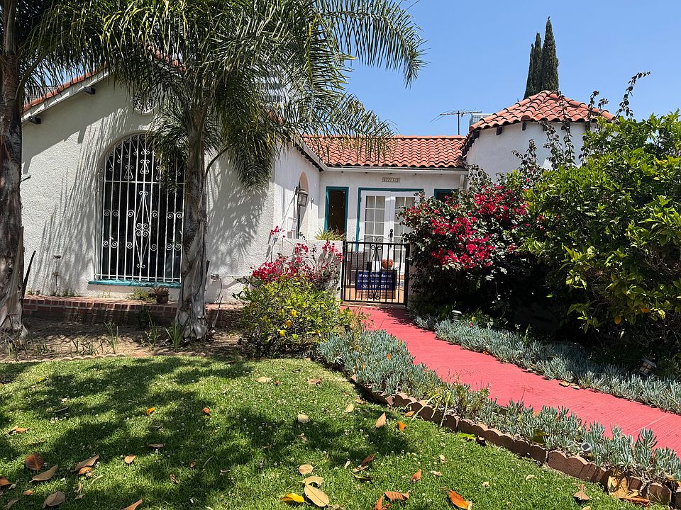 2nd image of 6273 Del Valle Dr