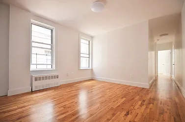 Rented by CITY SKYLINE REALTY INC