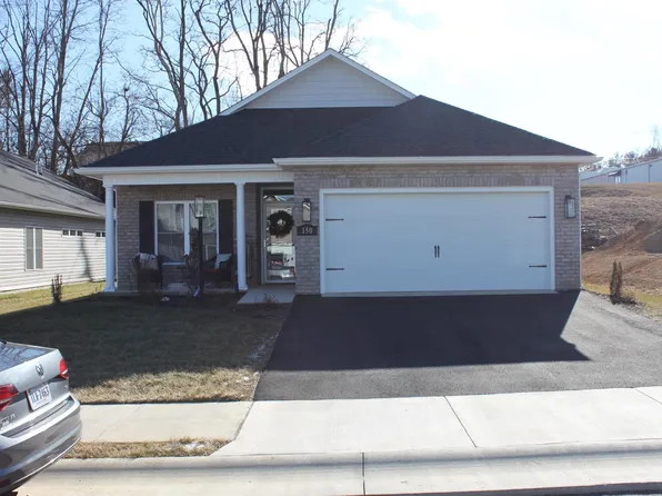 150 Vinnie Ave NW, Christiansburg, VA 24073