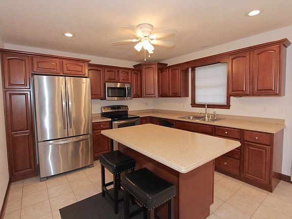 2nd image of 2147 County Road 411
