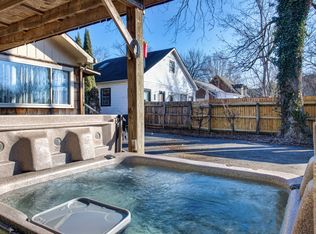 (Undisclosed Address), Sevierville, TN 37862