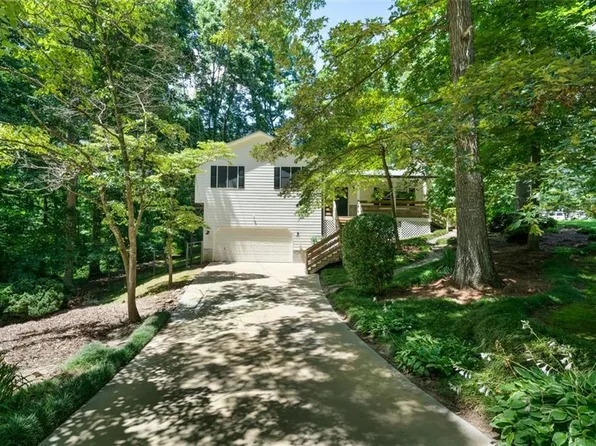 86 Kelly Ct, Dallas, GA 30157