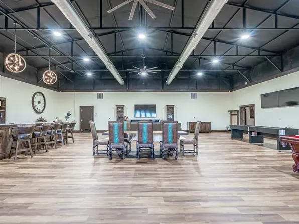 8900 Nix Rd, Tolar, TX 76476
