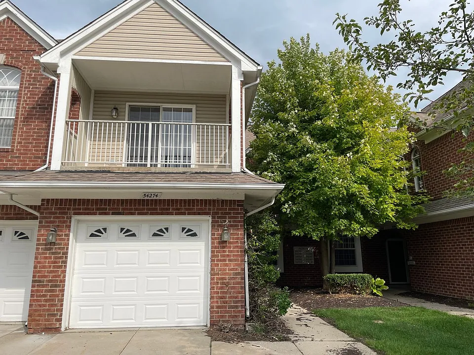 54274 E Annsbury Cir #9-5