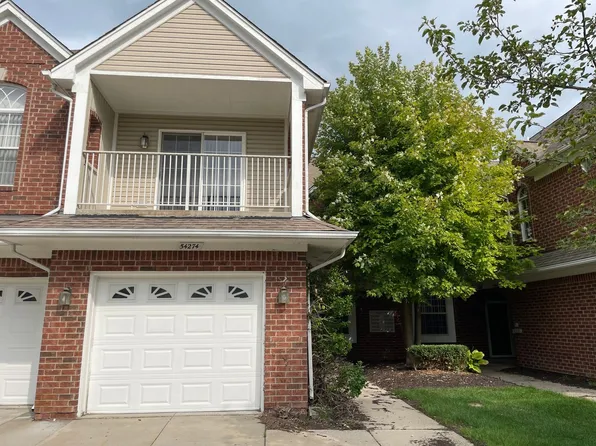 54274 E Annsbury Cir Unit 9-5, Utica, MI 48316