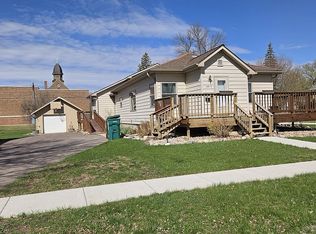 106 S Viola St, Milbank, SD 57252