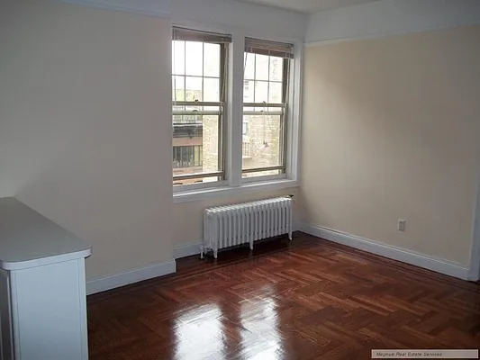 Rented by Magnum Realty Holdings, LLC | media 26