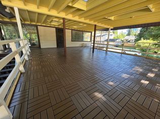 10416 NE 16th Pl, Bellevue, WA 98004