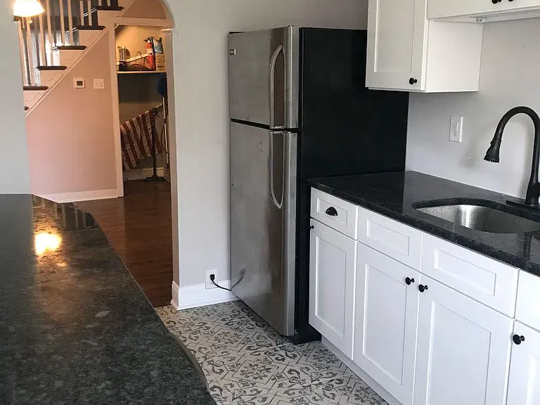 443 Ripka St — Photo 2