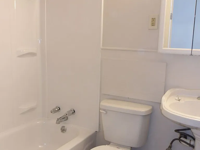 1124 S. 3rd St — Photo 12