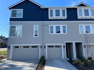 3217 148th St SW #A2, Lynnwood, WA 98087