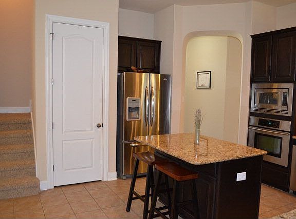 5th image of 250 Arendes Dr