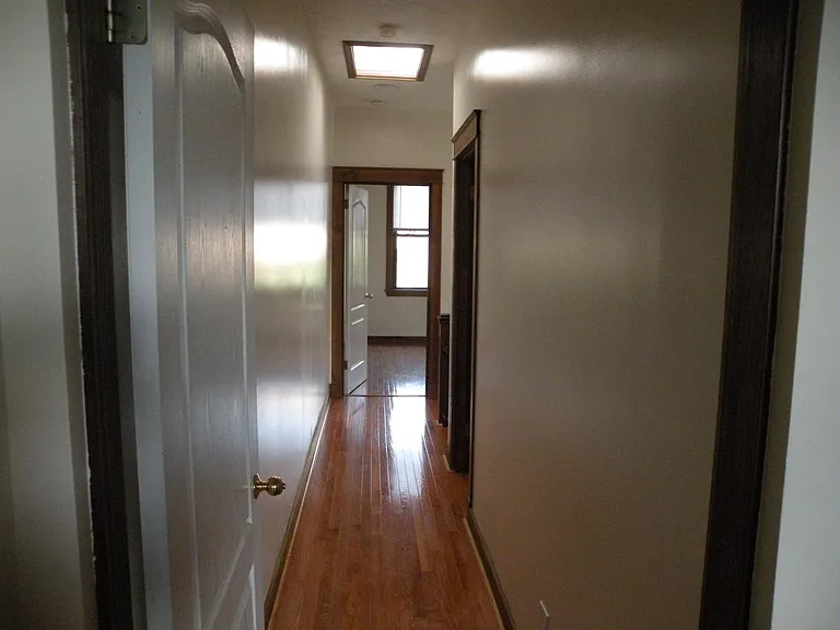 718 Copeland St — Photo 10