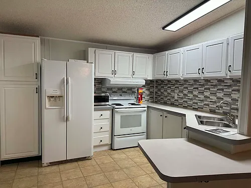 375 Private Road 1141 Photo 1