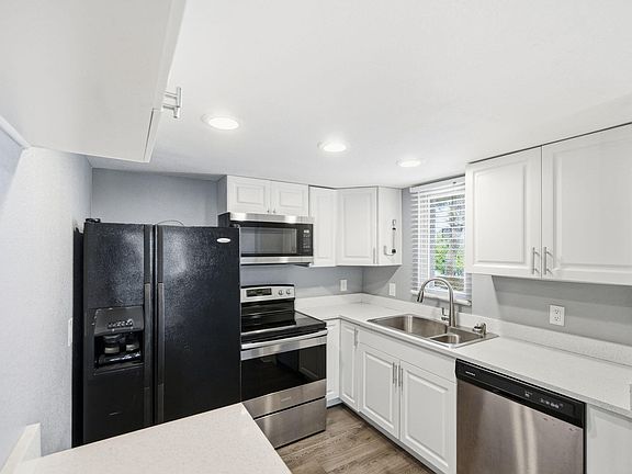 3rd image of 1635 SE Green Acres Circle #Dd202