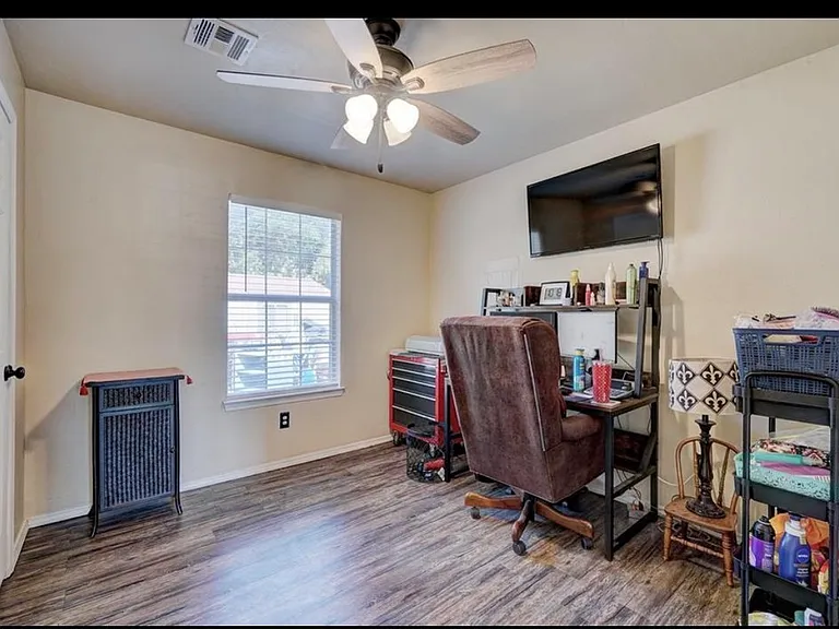 4609 Tinker Rd — Photo 11