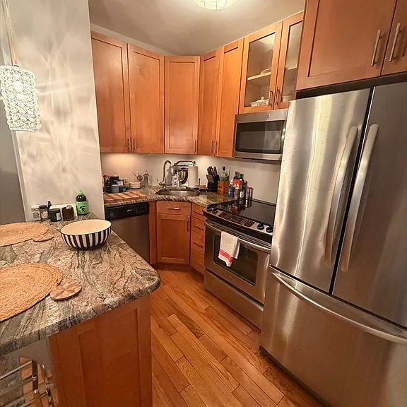 21 Beacon St #3N — Photo 3