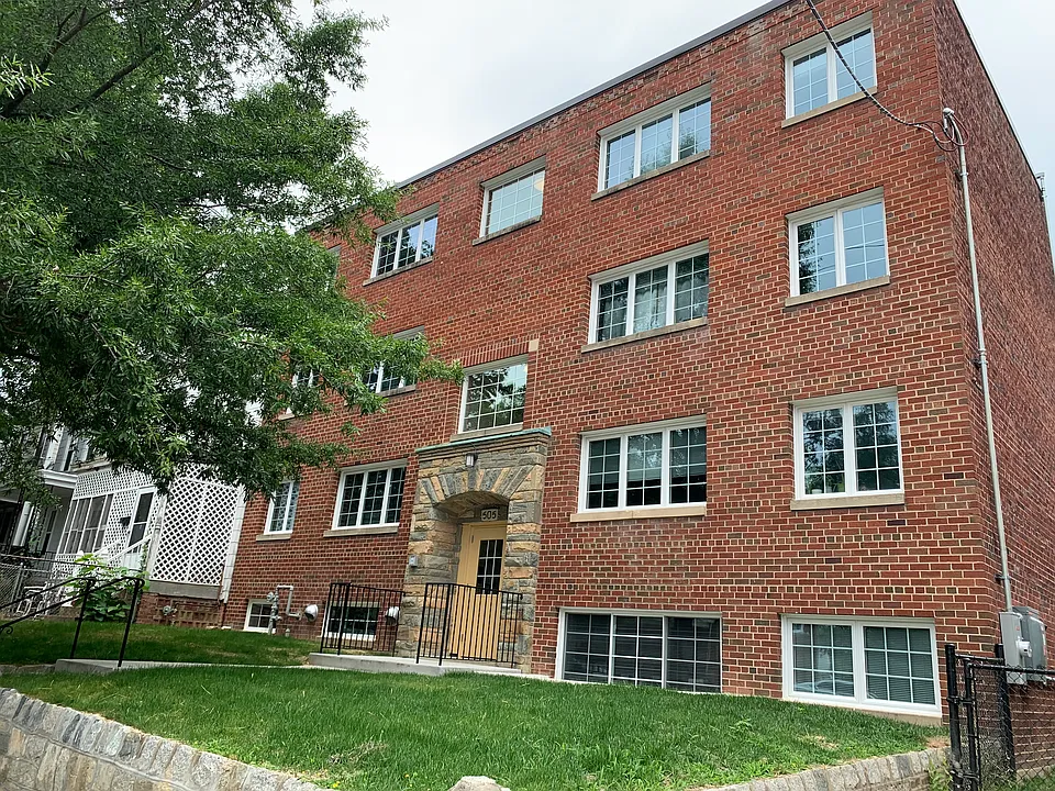 505 Jefferson St NW