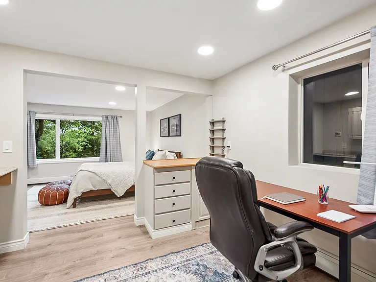 316 Ash St — Photo 15