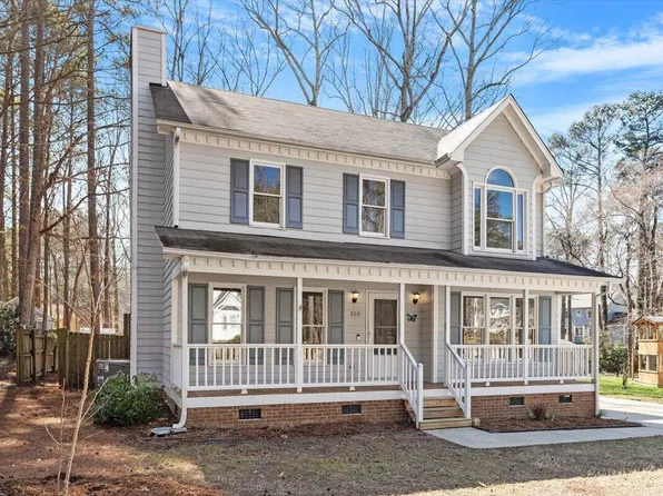 209 Hutchins Dr, Garner, NC 27529