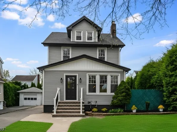 210 Paterson Ave, Hasbrouck Heights Boro, NJ 07604