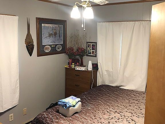 Master, king size bed