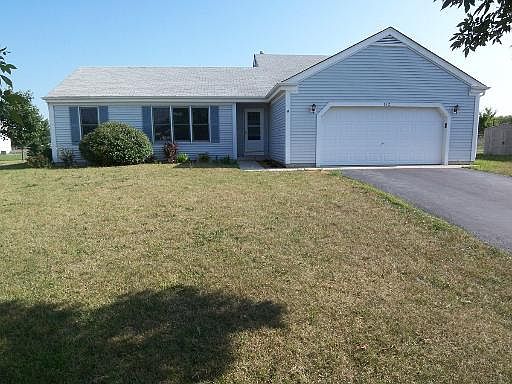 2nd image of 842 Buttonwood Ct