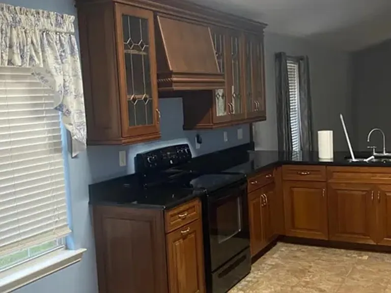 8251 Magnolia Village Dr N — Photo 2