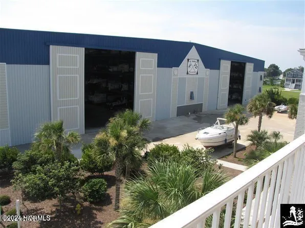 2571 St James Drive Drive SE #C60, Southport, NC 28461