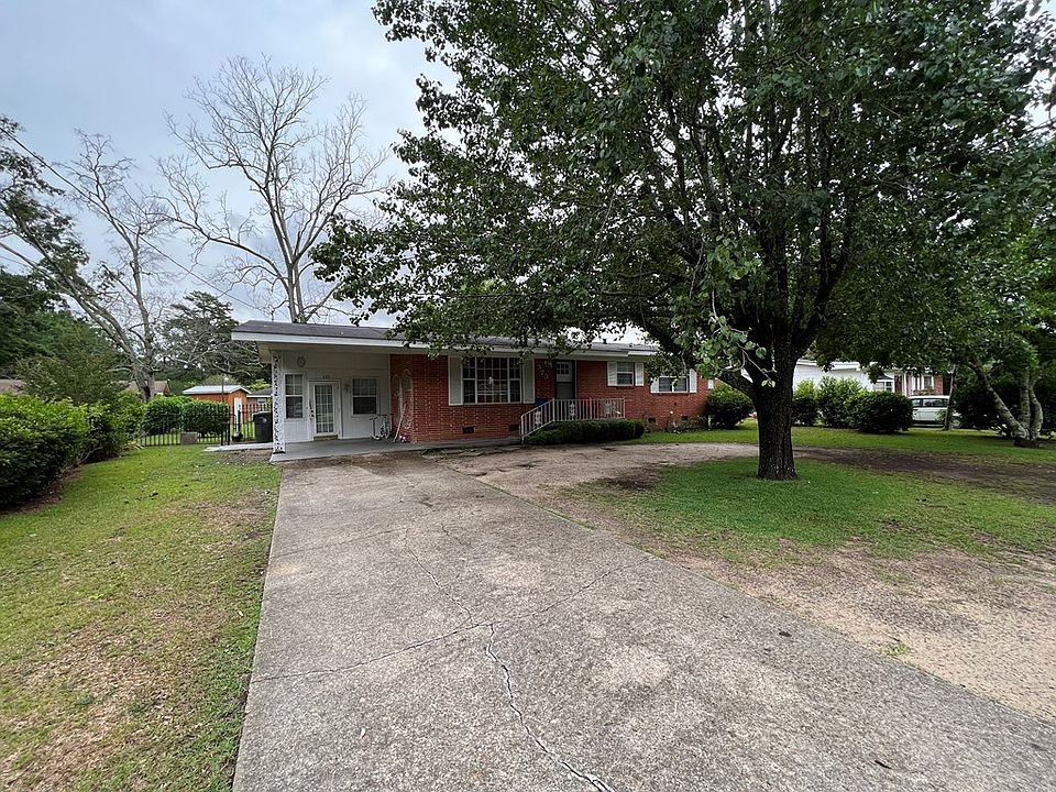 2nd image of 373 Timbers Dr