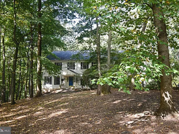 24 Fawn Dr, Reading, PA 19607