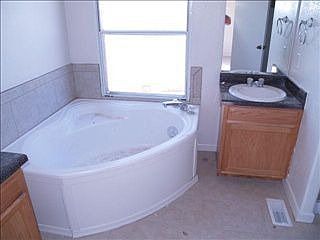 5th image of 3316 Cesar Chavez Dr