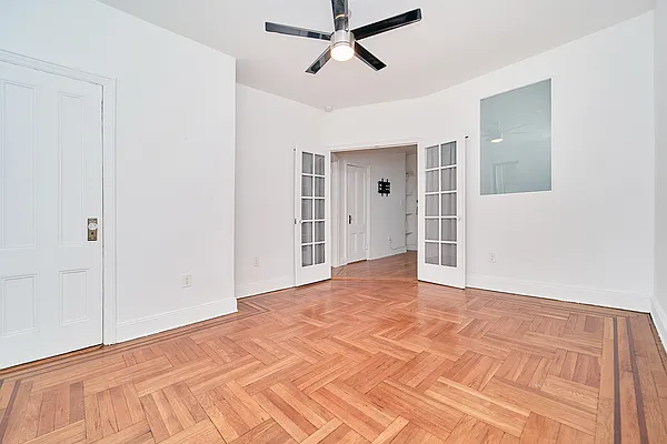 Rented by Compass | media 5