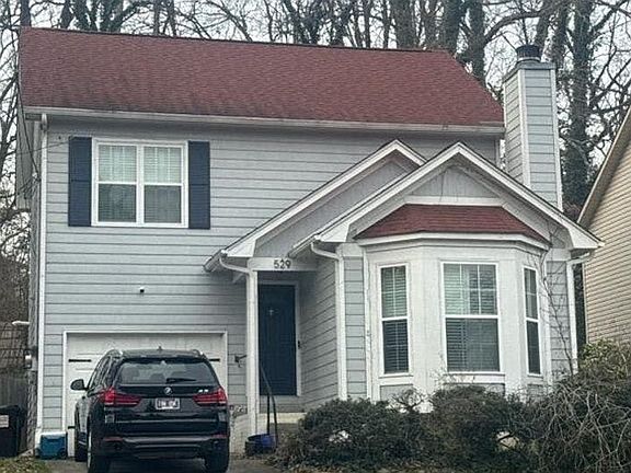 3rd image of 529 Confederate Dr