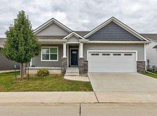 3708 SW Stonehaven Ln, Ankeny, IA 50023