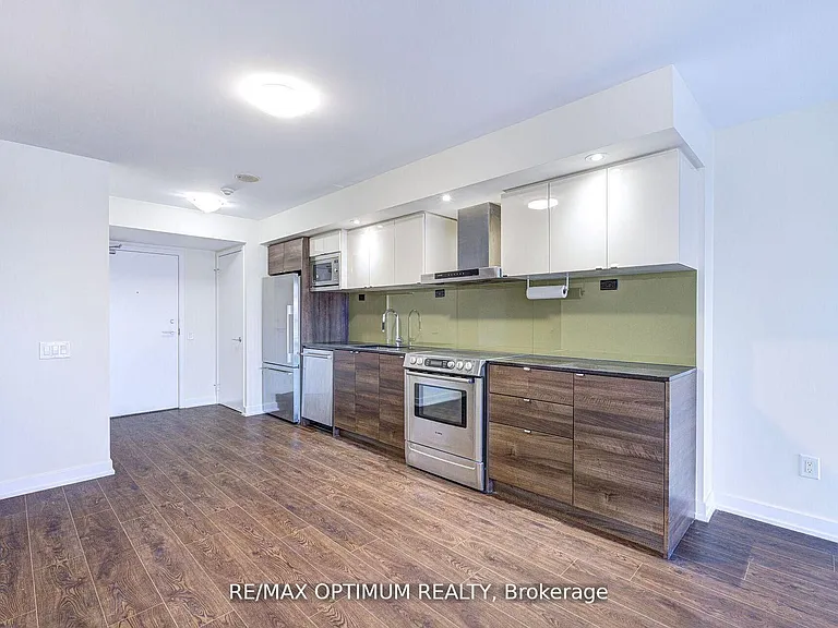 121 McMahon Dr #1817 — Photo 9