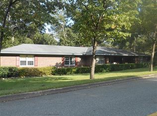 601 Pinecrest Dr, Dothan, AL 36301