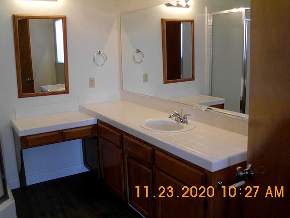 5th image of 9605 N Sharon Ave