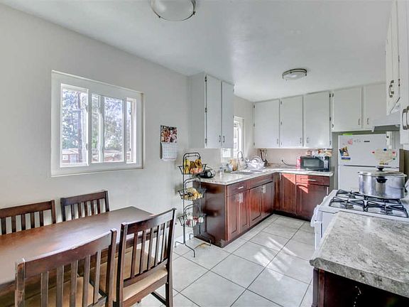 2nd image of 431 Detroit Pl