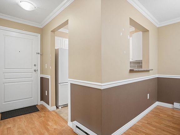 3rd image of 9979 140th St #322