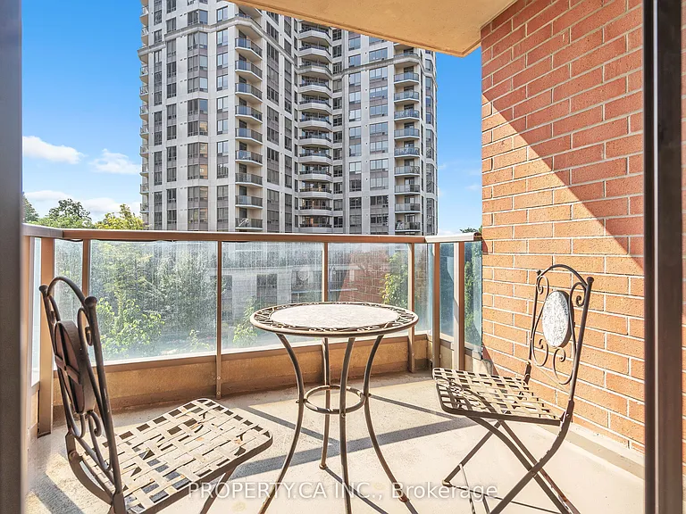55 Harrison Garden Blvd #405 — Photo 14