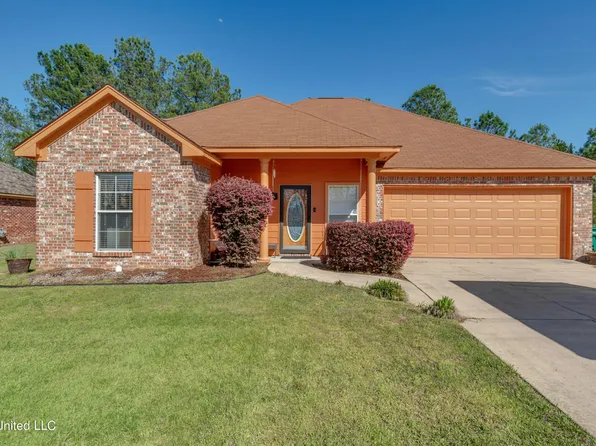 633 Woodland Dr, Canton, MS 39046