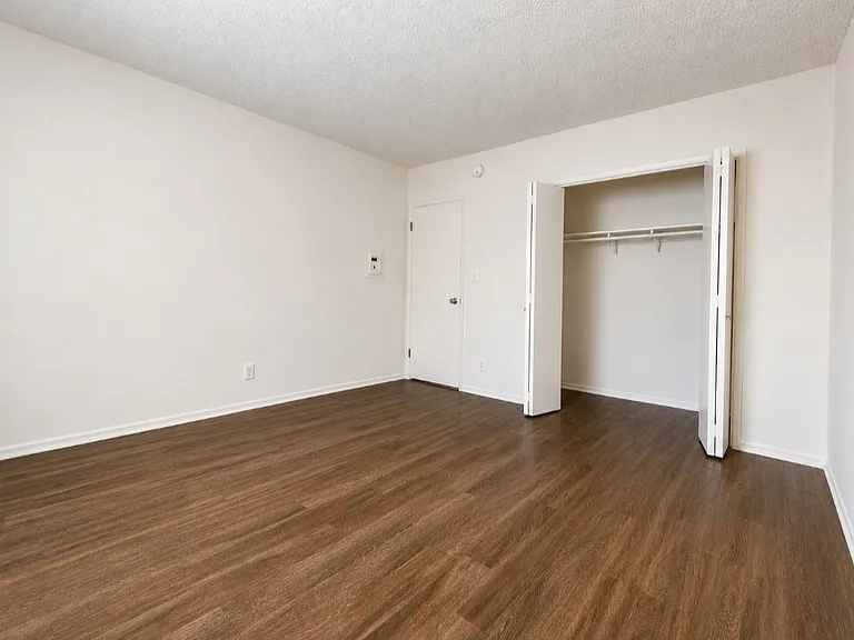 10138 Palms Blvd #19 — Photo 10