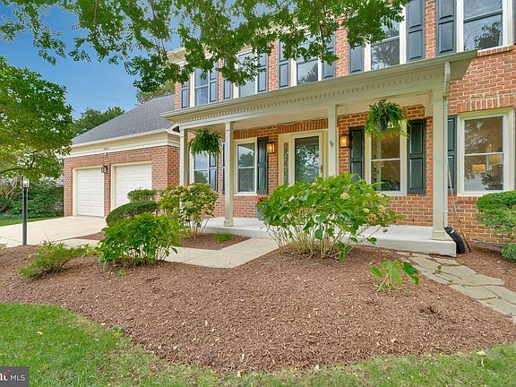 2nd image of 2605 Barnside Ct