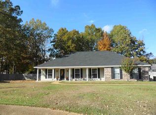 212 Chinkapen Dr, Brandon, MS 39047