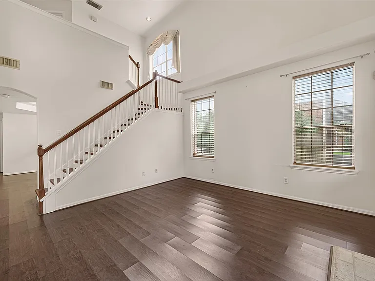 15903 Timber Chase Dr — Photo 10